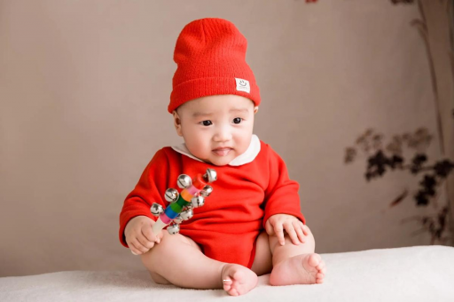 弥勒宝宝拉肚子高烧